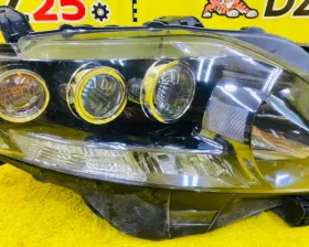 Фара Toyota