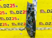 Стоп-сигнал TOYOTA NOAH 2014/Цвет 1F7 8155128550 ZWR80 2ZRFXE, задний правый