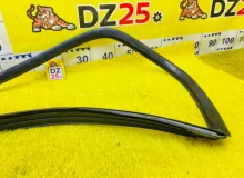 Молдинг лобового стекла TOYOTA LAND CRUISER 1994/Цвет 26P 5612160070 FZJ80G 1FZFE, передний