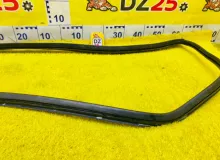 Молдинг лобового стекла TOYOTA LAND CRUISER 1994/Цвет 26P 5612160070 FZJ80G 1FZFE, передний