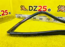 Молдинг лобового стекла TOYOTA LAND CRUISER 1994/Цвет 26P 5612160070 FZJ80G 1FZFE, передний