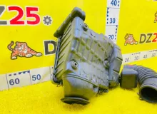 Корпус воздушного фильтра MITSUBISHI PAJERO 1997/Цвет T38A69 MD620875 V45W 6G74, передний