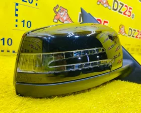 Уши Mercedes-Benz