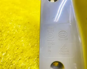 Стоп-сигнал MITSUBISHI