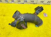 Патрубок воздушного фильтра TOYOTA LAND CRUISER PRADO 2004/Цвет 1D4 1788162200 VZJ121W 5VZFE, передний