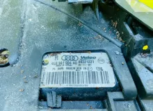 Фара AUDI Q7 2010 4L0941030AG 4LBARA BAR, передняя правая