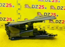 Бардачок между сиденьями TOYOTA HARRIER 2014/Цвет 070 5881048580C0 AVU65W 2ARFXE, передний