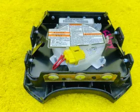 Подушка безопасности водителя Isuzu