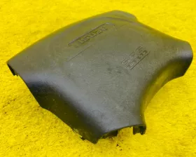 Подушка безопасности водителя Isuzu