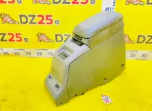 Бардачок между сиденьями TOYOTA LAND CRUISER 1993/Цвет 6M1 589116005003 FZJ80G 1FZFE, передний