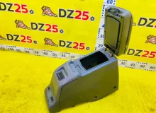 Бардачок между сиденьями TOYOTA LAND CRUISER 1993/Цвет 6M1 589116005003 FZJ80G 1FZFE, передний