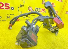 Клемма NISSAN SERENA 2016/Цвет QAB 241105TK0A GFNC27 MR20DD, передняя