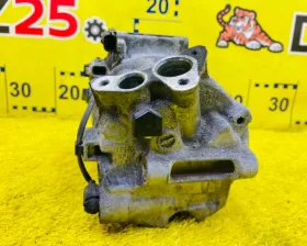 Компрессор кондиционера NISSAN