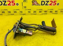 Топливный насос TOYOTA LAND CRUISER 1994/Цвет 26P 2320666010 FZJ80G 1FZFE, задний