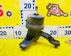 Подушка двигателя Toyota