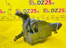 Блок предохранителей LEXUS RX450H 2009/Цвет 1G1 8266248310 GYL15W 2GRFXE, передний