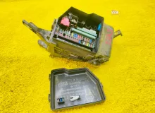 Блок предохранителей LEXUS RX450H 2009/Цвет 1G1 8266248310 GYL15W 2GRFXE, передний