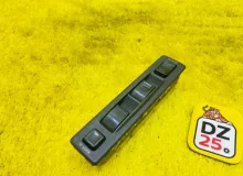 Блок управления стеклоподъемниками SUZUKI ESCUDO 1995/Цвет Y29 3799056B50H2H TD11W H20A, передний правый
