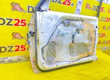 Дверь боковая MITSUBISHI PAJERO 1998/Цвет W09A69 MR439492 V25W 6G74, передняя правая