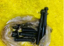 Головка блока цилиндров TOYOTA LAND CRUISER 1998/Цвет 8L4 1110159165 UZJ100W 2UZFE, передняя правая