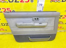 Обшивка дверей TOYOTA LAND CRUISER PRADO 1994/Цвет 24V 6762060690 KZJ78W 1KZTE, передняя левая