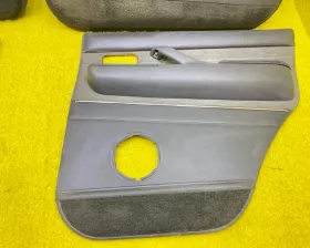 Обшивка дверей TOYOTA