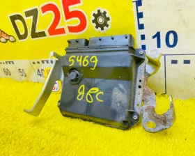 Блок управления двс TOYOTA