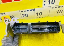 Блок управления двс TOYOTA ALLION 2010/Цвет 1F7 8966120C10 ZRT265 2ZRFAE, передний