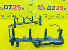 Инжектор TOYOTA LAND CRUISER 1998/Цвет 8L4 2325050040 UZJ100W 2UZFE, передний