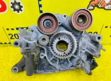 Масляный насос TOYOTA LAND CRUISER 1998/Цвет 8L4 1510050050 UZJ100W 2UZFE, передний