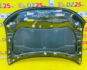 Капот Mitsubishi
