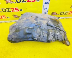Подкрылок Toyota