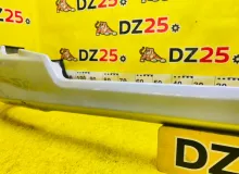 Губа TOYOTA HIACE 2008/Цвет 1E7 76851X0618 KDH206V 1KDFTV, передняя