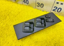 Блок управления стеклоподъемниками ISUZU BIGHORN 1999/Цвет 752 8971643271 UBS73GW 4JX1, передний правый