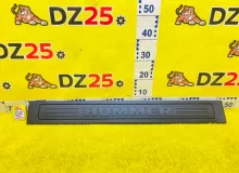 Пластик замка багажника HUMMER H3 2006 15802797 L52, задний