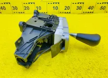 Селектор акпп TOYOTA HILUX SURF 2005/Цвет 202 3356035010 TRN215W 2TRFE, передний