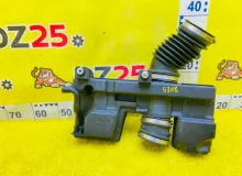 Патрубок воздушного фильтра HUMMER H3 2006 15247231 L52, передний