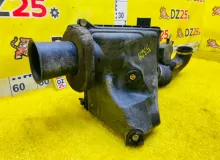 Корпус воздушного фильтра INFINITI QX56 2005/Цвет Q11 165007S010 JA60 VK56DE, передний