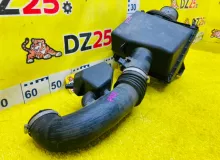 Корпус воздушного фильтра INFINITI QX56 2005/Цвет Q11 165007S010 JA60 VK56DE, передний