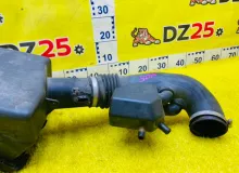 Корпус воздушного фильтра INFINITI QX56 2005/Цвет Q11 165007S010 JA60 VK56DE, передний
