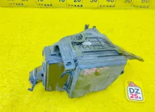Блок предохранителей LEXUS RX450H 2009/Цвет 077 8266248310 GYL16W 2GRFXE, передний