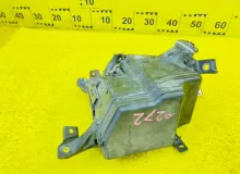 Блок предохранителей LEXUS RX450H 2009/Цвет 077 8266248310 GYL15W 2GRFXE, передний