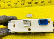 Блок управления стеклоподъемниками HUMMER H3 2006 15878045 L52, передний