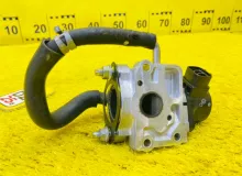Клапан egr TOYOTA HARRIER 2014/Цвет 070 2562036060 AVU65W 2ARFXE, передний
