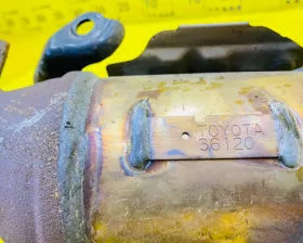 Катализатор TOYOTA