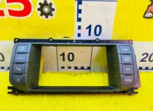 Консоль магнитофона Land Rover RANGE ROVER EVOQUE 2012/Цвет 861 LR024250 L538 204PT/PT204, передний