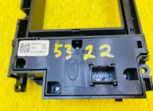 Консоль магнитофона Land Rover RANGE ROVER EVOQUE 2012/Цвет 861 LR024250 L538 204PT/PT204, передний