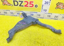 Влагоотделитель HONDA VEZEL 2014/Цвет NH788P 1723050T003 RU4 LEB, передний