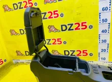 Бардачок между сиденьями TOYOTA HILUX SURF 2005/Цвет 202 5891035050B0 TRN215W 2TRFE, передний