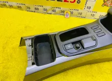 Бардачок между сиденьями TOYOTA HILUX SURF 2005/Цвет 202 5891035050B0 TRN215W 2TRFE, передний